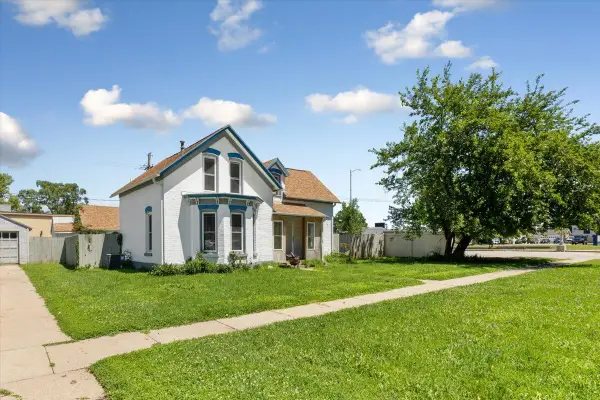 1916 Lincoln Street, BLAIR, NE 68008