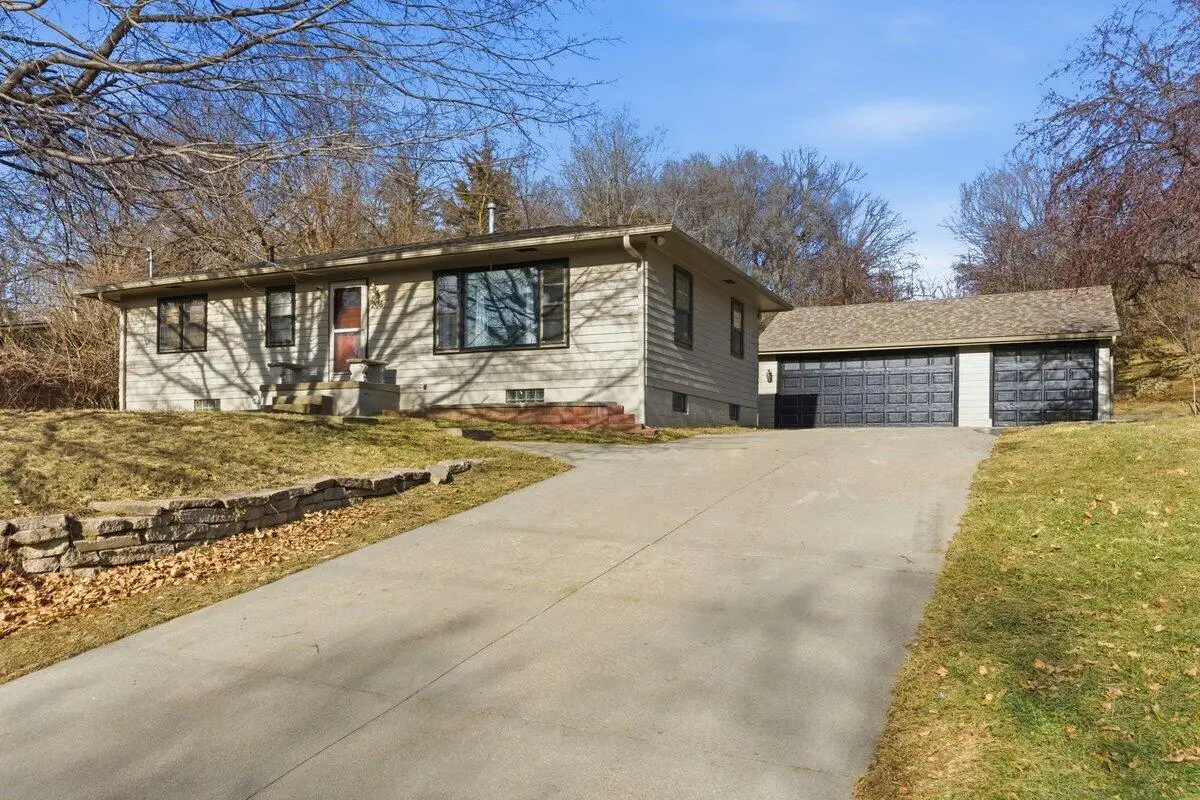 206 Ivy Drive, Council Bluffs, IA 51503 - Image #1