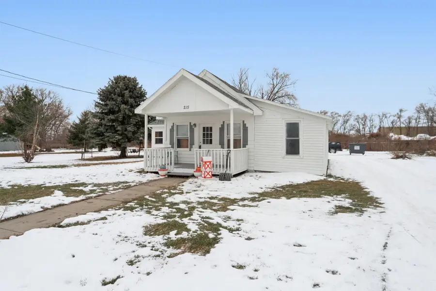 215 S West Street, Missouri Valley, IA 51555 - Image #2