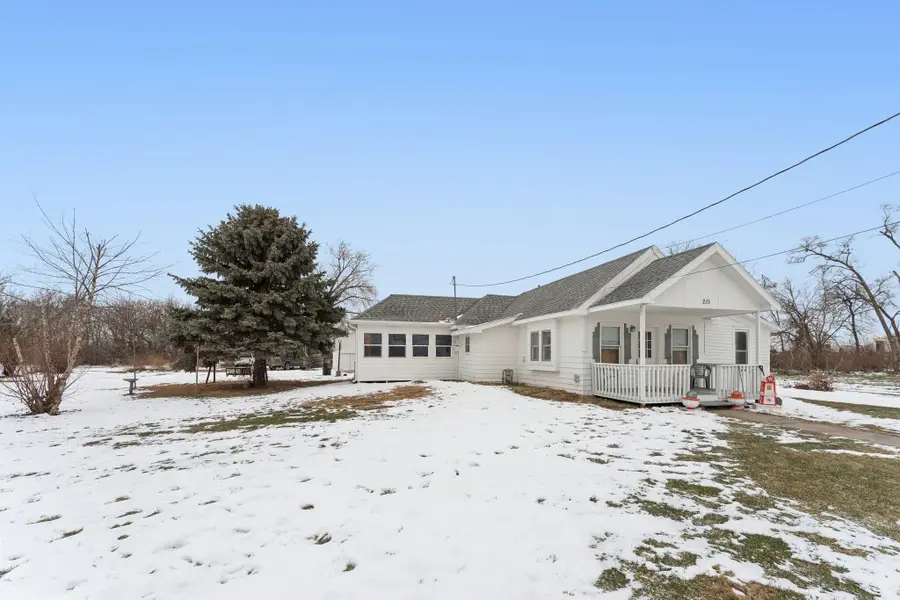 215 S West Street, Missouri Valley, IA 51555 - Image #3
