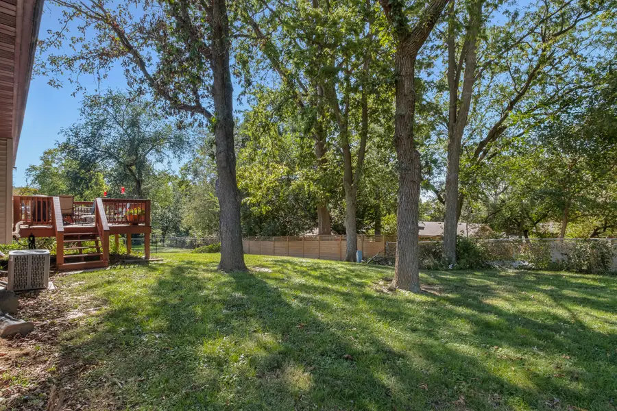 216 Red Bud Lane, Council Bluffs, IA 51503 - Image #2