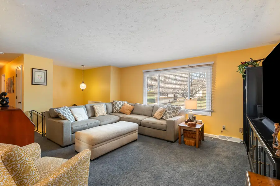 216 Red Bud Lane, Council Bluffs, IA 51503 - Image #3