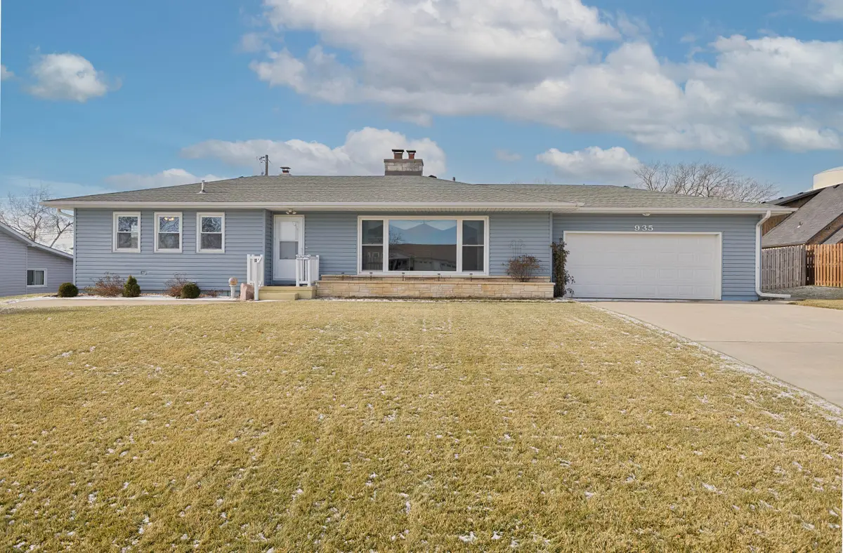 935 Longview Road, Missouri Valley, IA 51555 - Image #1