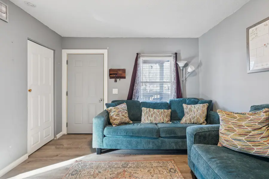 401 S 24th Street, Council Bluffs, IA 51501 - Image #3