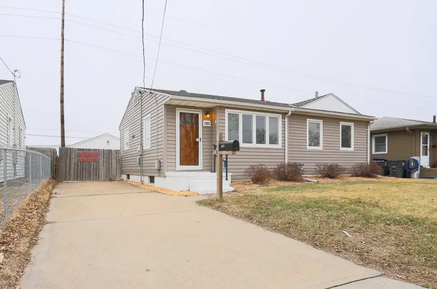 1023 Ash Street, Council Bluffs, IA 51501 - Image #3