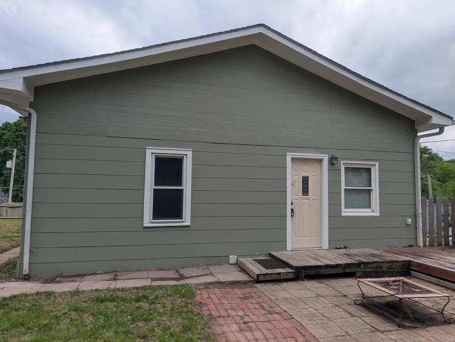 401 Damon Street, Council Bluffs, IA 51503 - #3