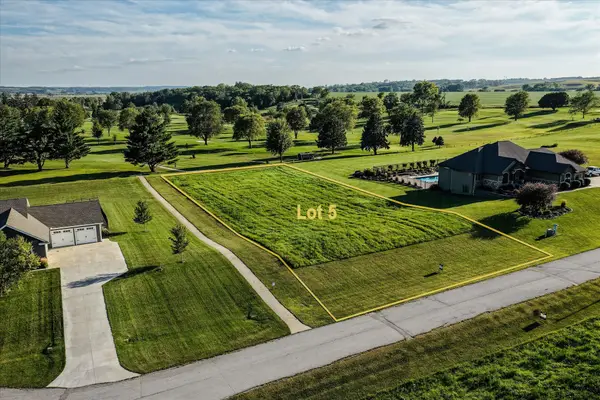 2464 Mulligan Trail, LOGAN, IA 51546