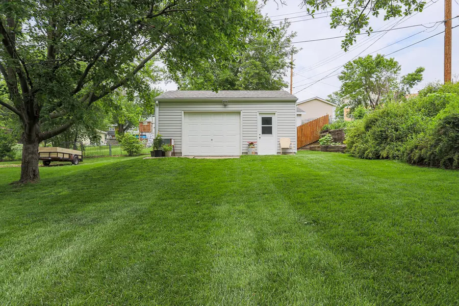 2556 Virginia Street, Bellevue, NE 68147 - #3