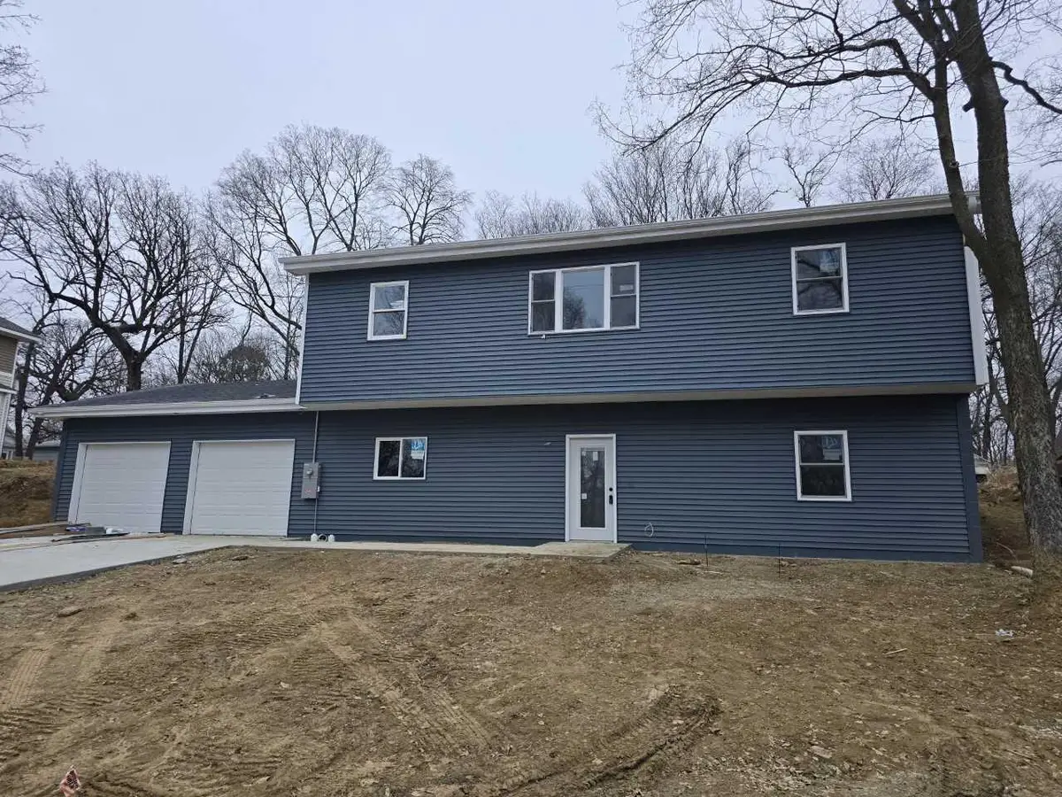 712 Lindberg Drive, Council Bluffs, IA 51503 - Image #1