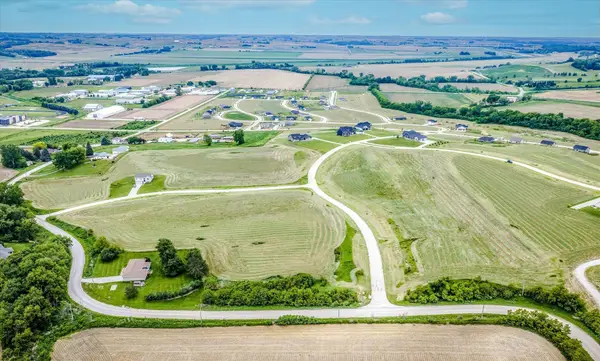 106 Bluegrass Lane, WOODBINE, IA 51579