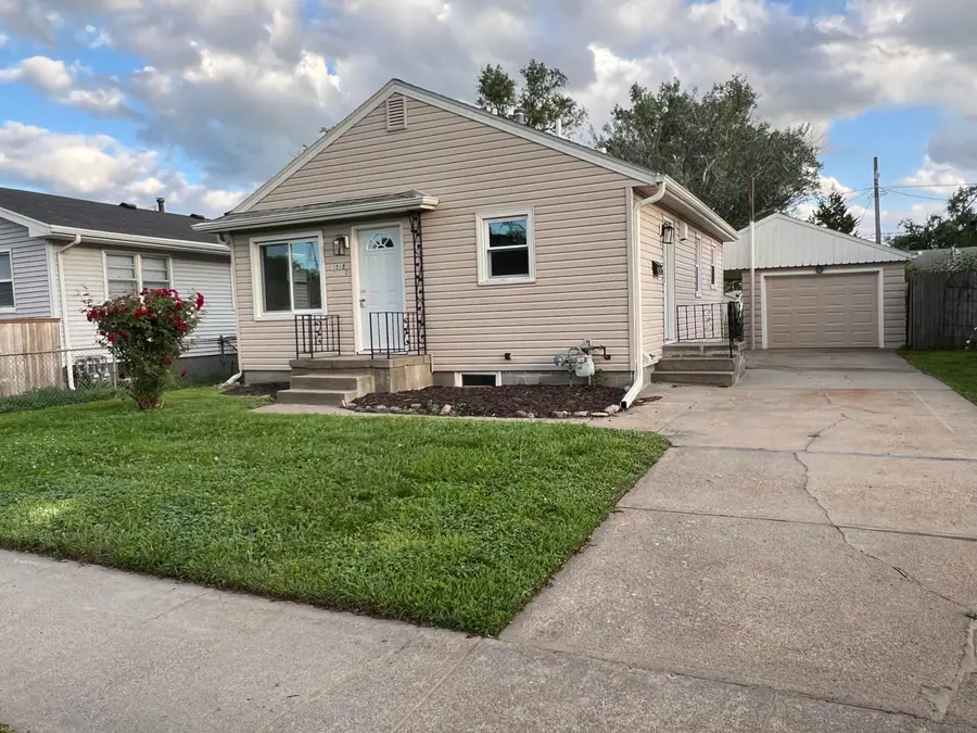 3515 7th Avenue, Council Bluffs, IA 51501 - #2