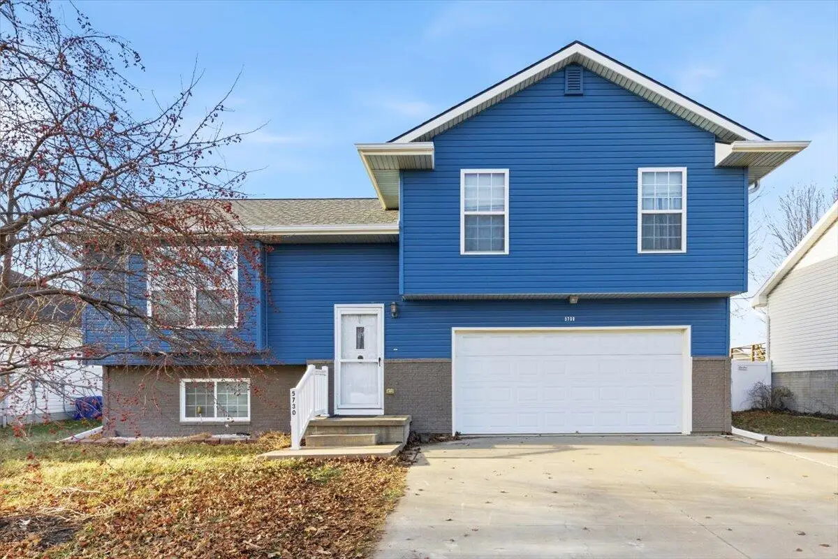 5730 Merlin Lane, Council Bluffs, IA 51501 - Image #1