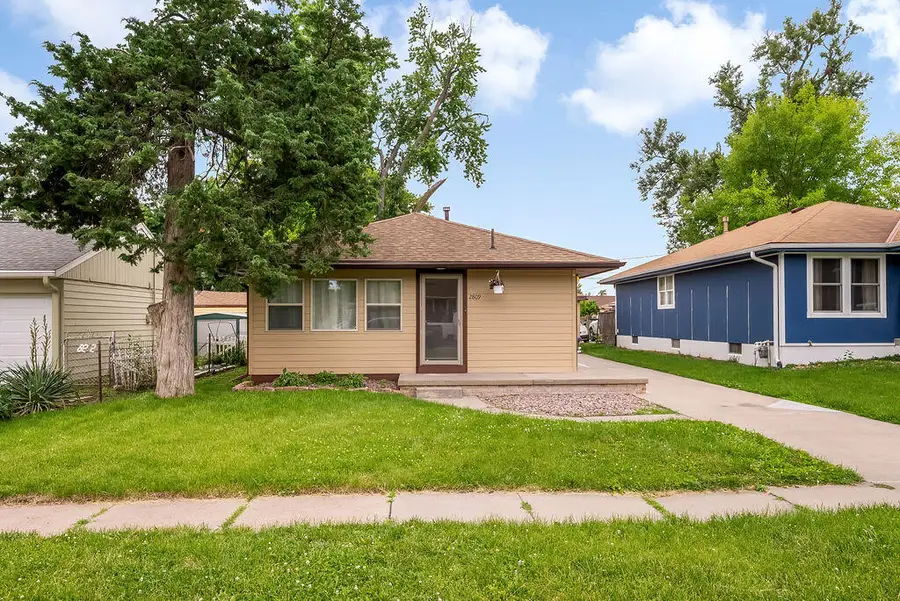 2809 Avenue I, Council Bluffs, IA 51501 - #2