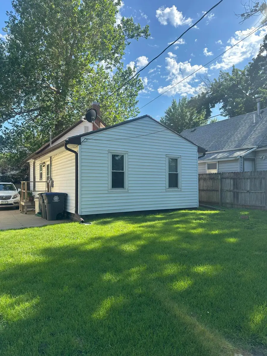 3450 Avenue C, Council Bluffs, IA 51501 - #2
