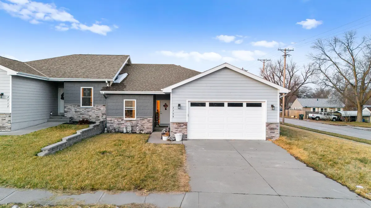 2708 Viking Circle, Blair, NE 68008 - Image #1
