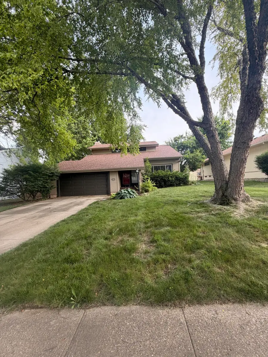 10066 NW 100th Place Place, Des Moines, IA 50325 - #2