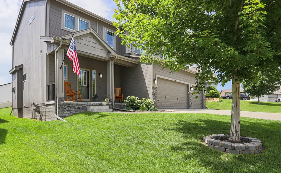 18607 Blackwalnut Street, Omaha, NE 68136 - #3