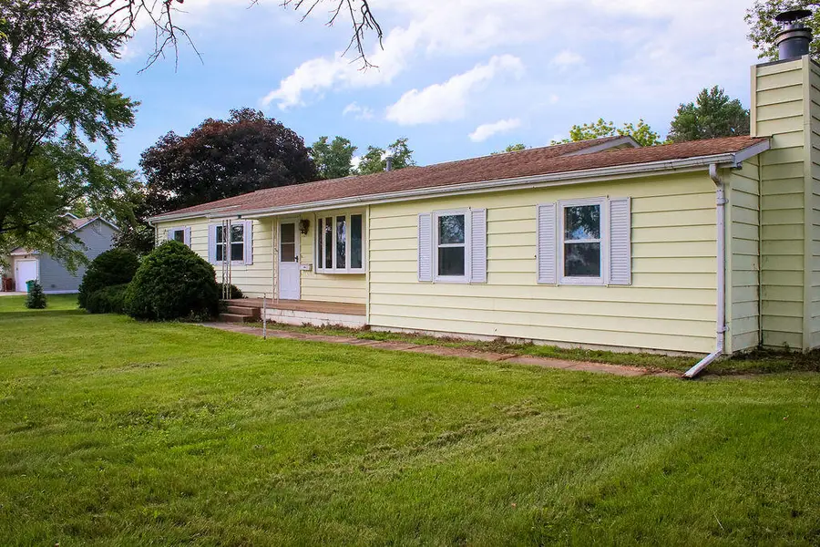 811 South Avenue, Essex, IA 51638 - #2