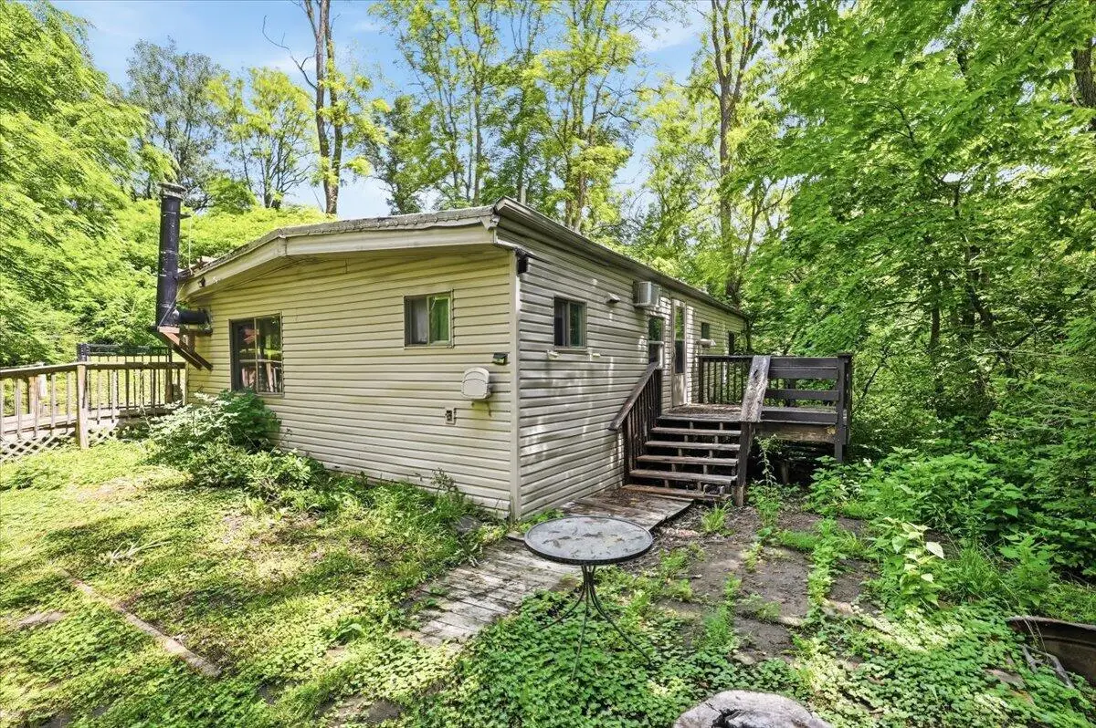 19420 Mudhollow Road, Council Bluffs, IA 51503 - #1