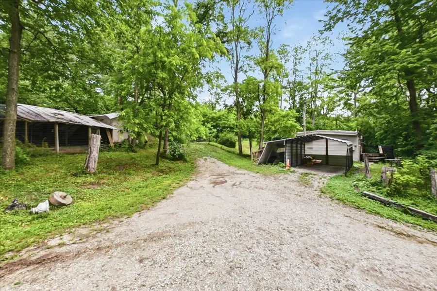 19420 Mudhollow Road, Council Bluffs, IA 51503 - #2