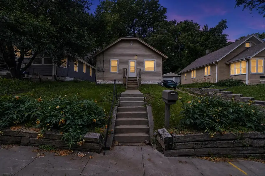 136 Marian Avenue, Council Bluffs, IA 51503 - #2