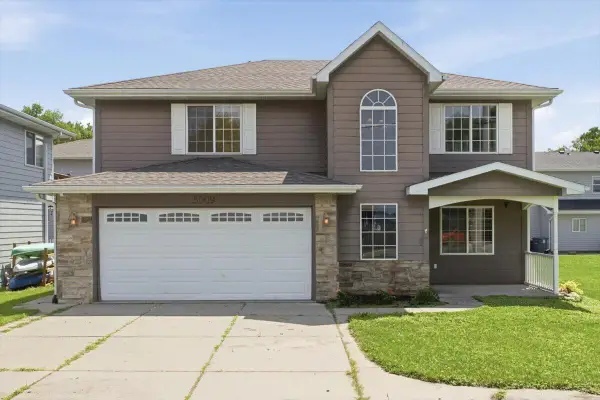 5009 Navajo Street, COUNCIL BLUFFS, IA 51501