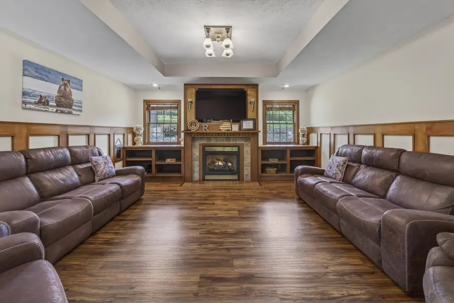 56218 Grande Oak Lane, Glenwood, IA 51534 - #2