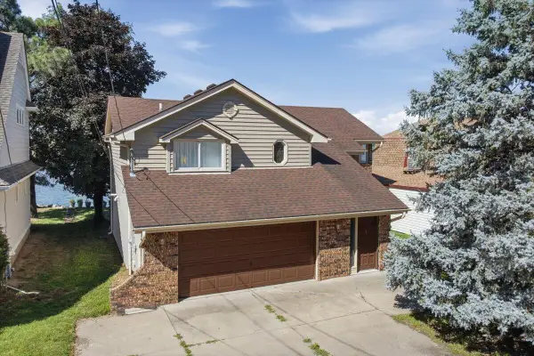 5226 Navajo Street, COUNCIL BLUFFS, IA 51501