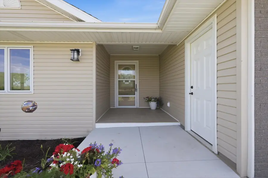 2976 B Par Trail, Woodbine, IA 51579 - #3