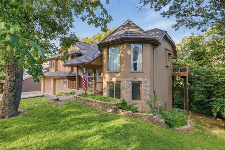 825 Timbercrest Drive, Council Bluffs, IA 51503 - #3