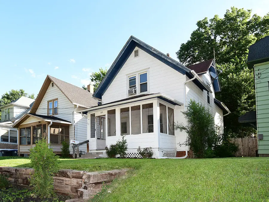 355 Lincoln Avenue, Council Bluffs, IA 51503 - #2