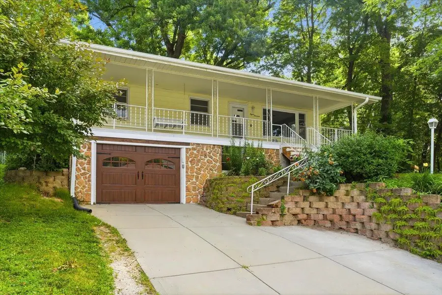 813 Mckenzie Avenue, Council Bluffs, IA 51503 - #3