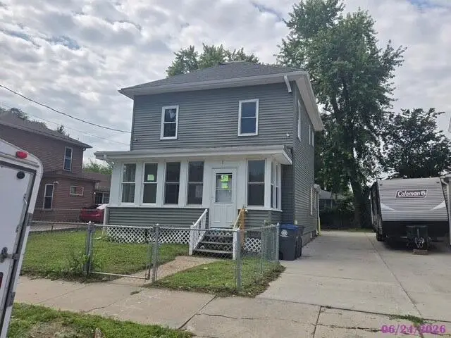 727 W Washington Avenue, Council Bluffs, IA 51503 - #1
