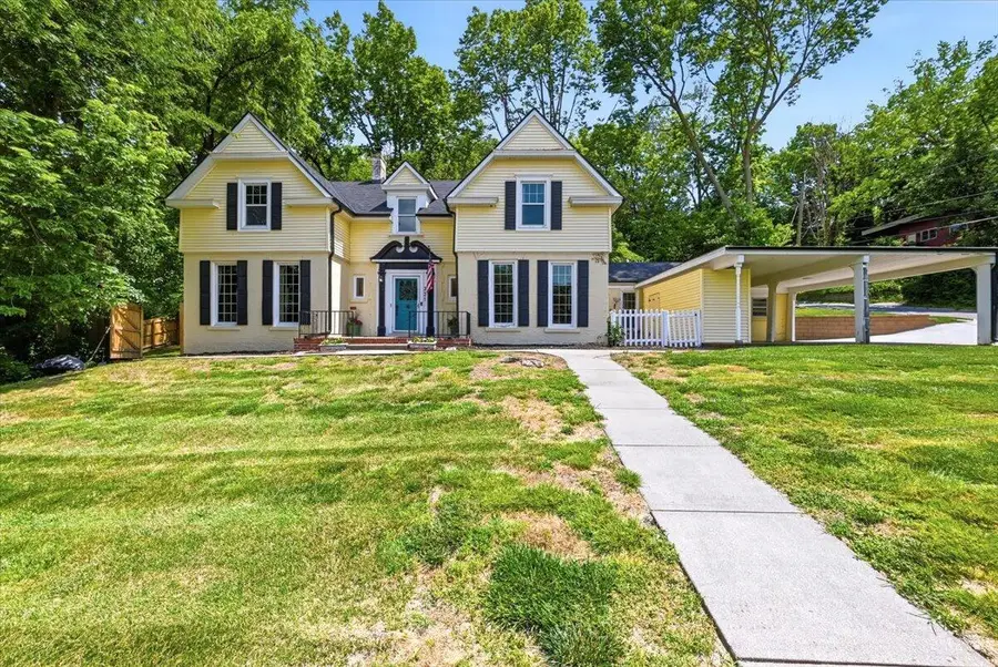 331 Park Avenue, Council Bluffs, IA 51503 - #3