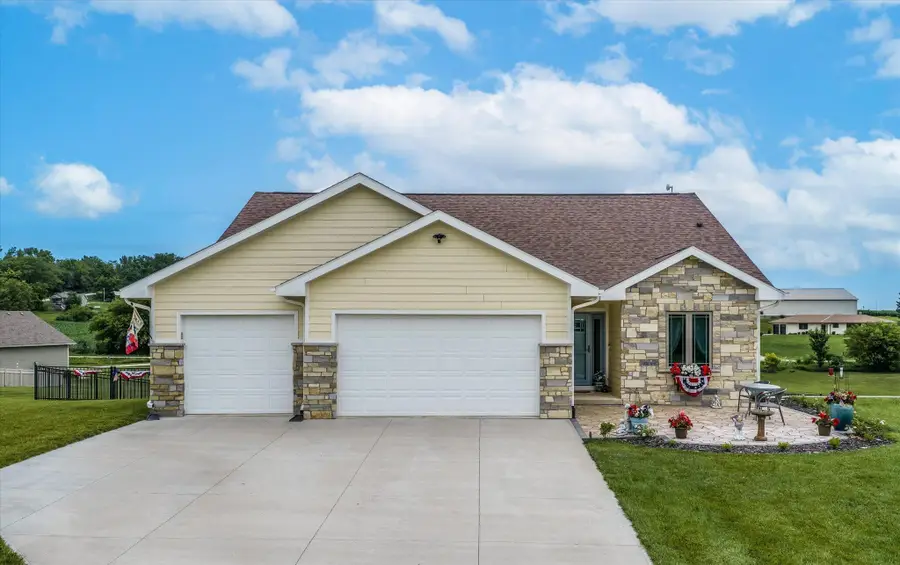 2459 Mulligan Trail Trail, Logan, IA 51546 - #2