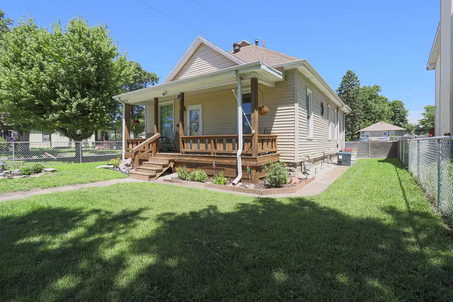 2830 Avenue D, Council Bluffs, IA 51501 - #3