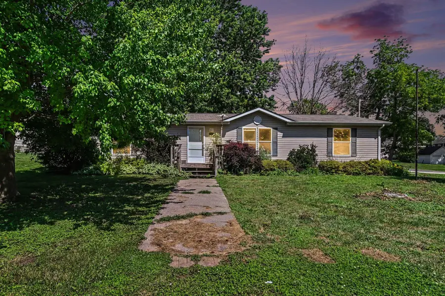 401 Walnut Street, Walnut, IA 51577 - #3
