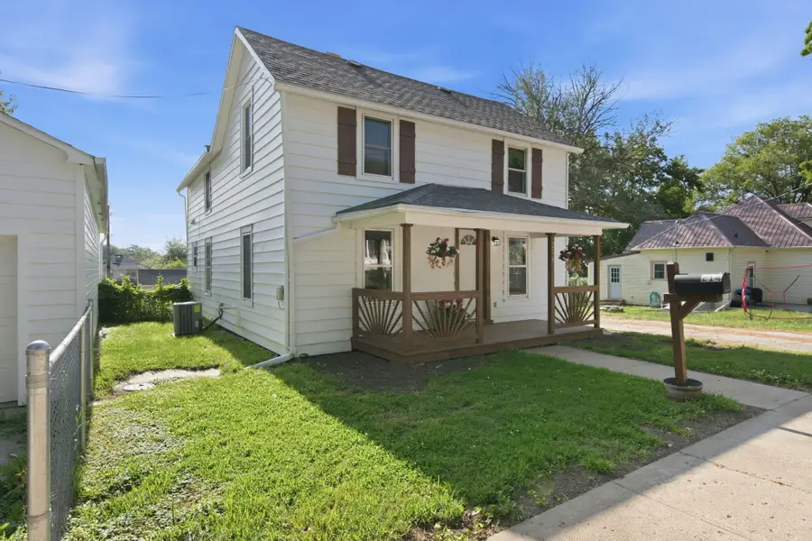 214 N Elm Avenue, Logan, IA 51546 - #3