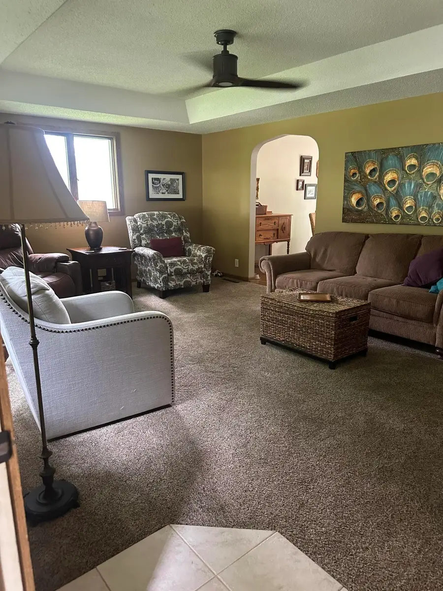 1889 Jennings Avenue, Council Bluffs, IA 51503 - #2