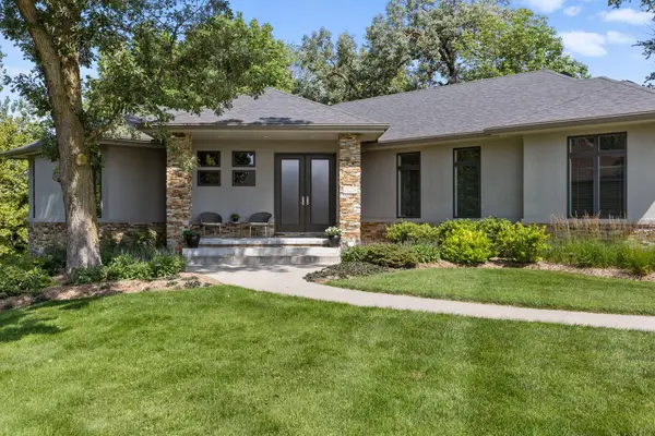 10238 N 29th Court, OMAHA, NE 68112
