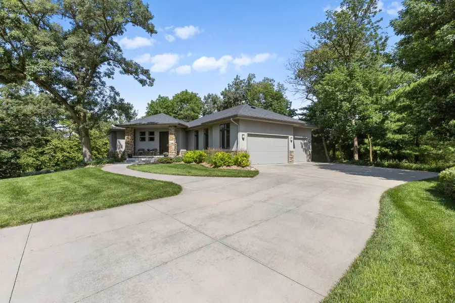 10238 N 29th Court, Omaha, NE 68112 - #2