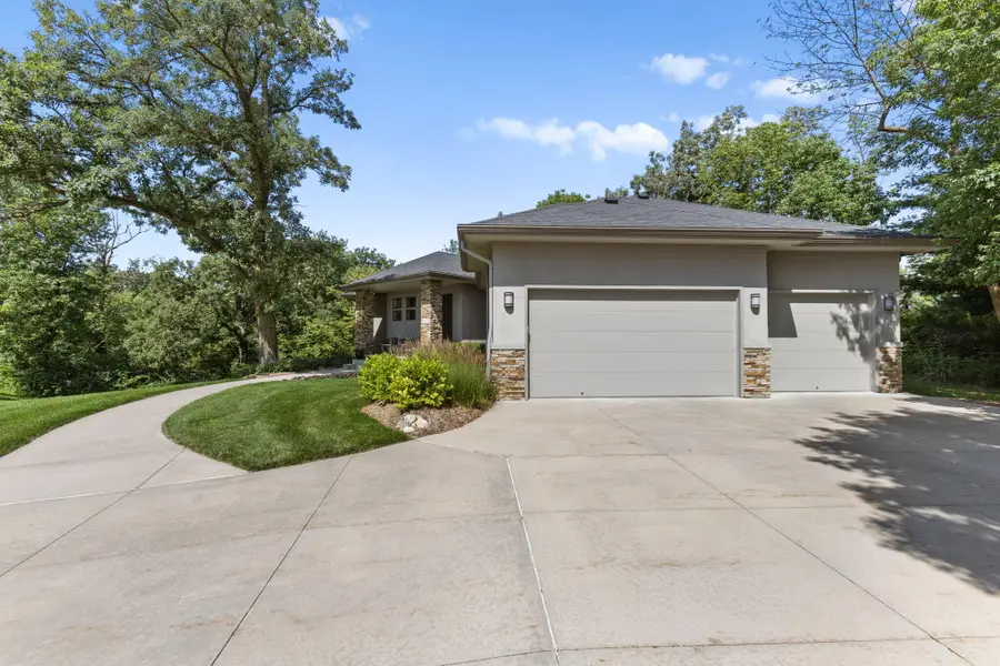 10238 N 29th Court, Omaha, NE 68112 - #3