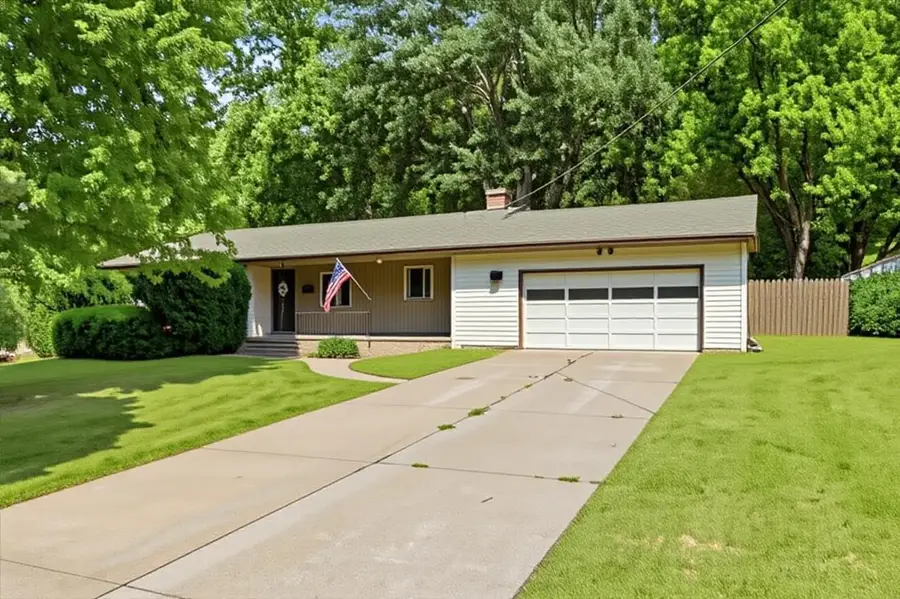 405 Powells Street, Crescent, IA 51526 - #2