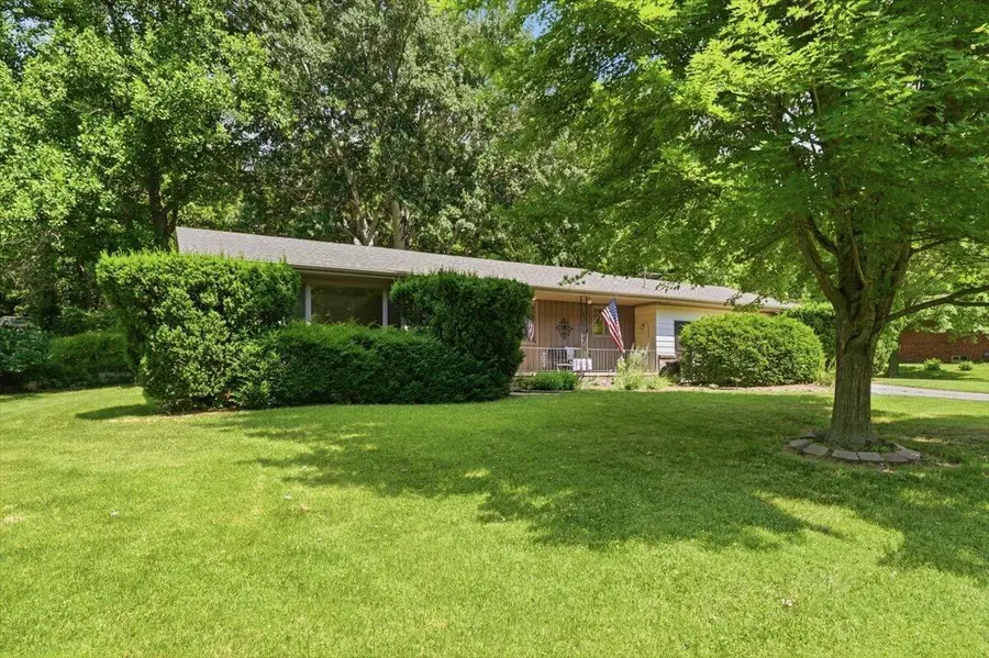 405 Powells Street, Crescent, IA 51526 - #3