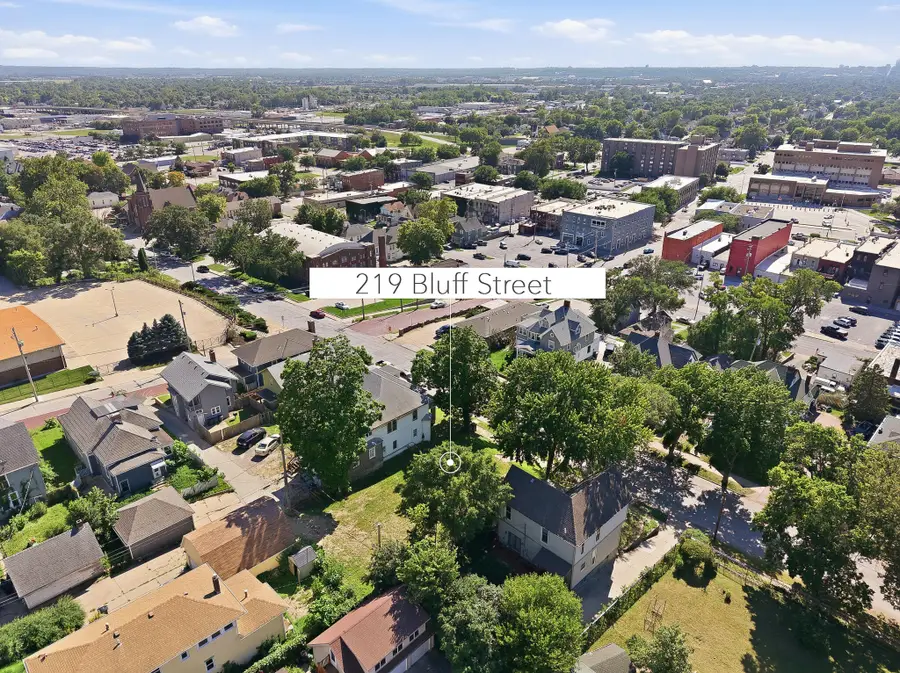 219 Bluff Street, Council Bluffs, IA 51503 - #2