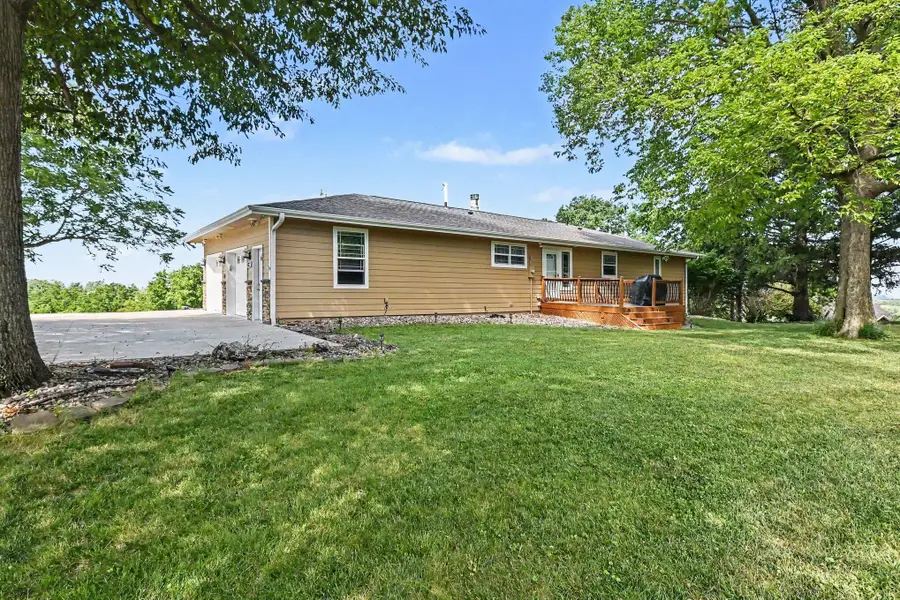 21696 185th Street, Council Bluffs, IA 51503 - #3