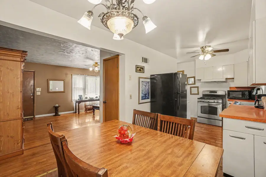 5114 N 49th Street, Omaha, NE 68104 - #3