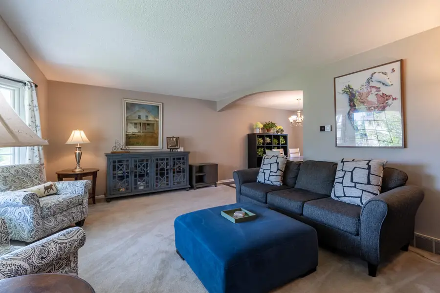 13329 Woolworth Avenue, Omaha, NE 68144 - #2