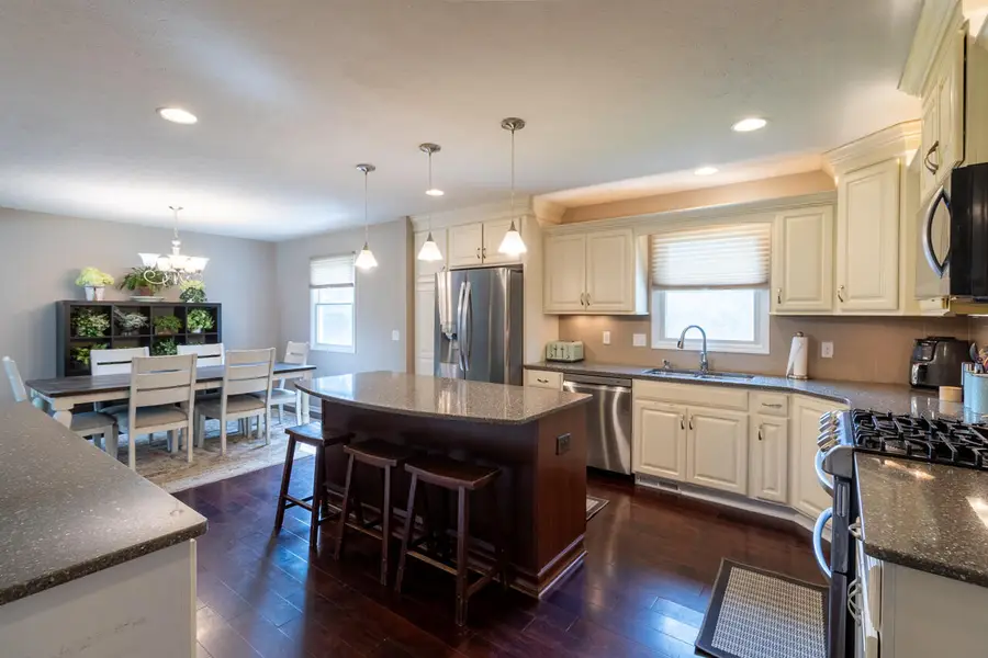 13329 Woolworth Avenue, Omaha, NE 68144 - #3
