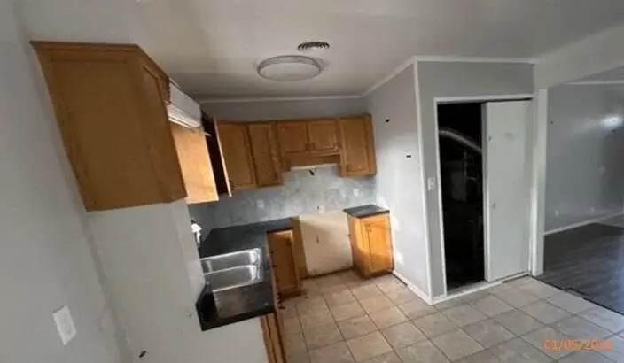 2731 Ave H, Council Bluffs, IA 51501 - Image #3